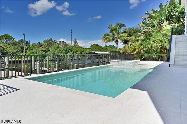 27191 Esther DR, Bonita Springs, FL 34135