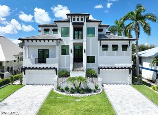 27191 Esther DR, Bonita Springs, FL 34135