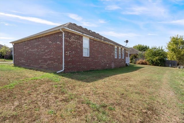 2410 Turner Way, Pea Ridge, AR 72751
