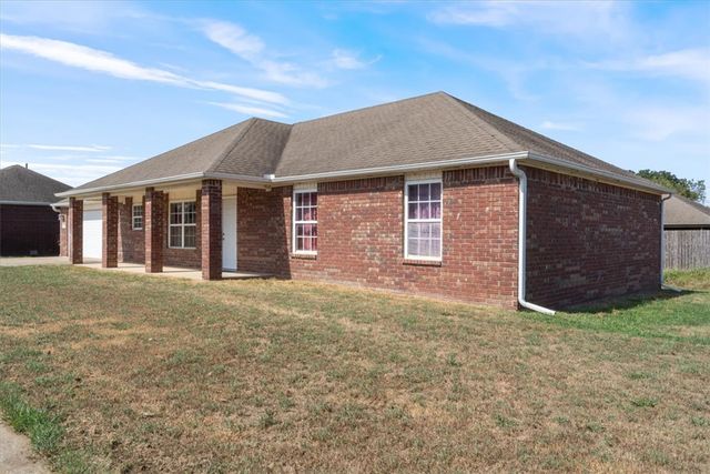 2410 Turner Way, Pea Ridge, AR 72751