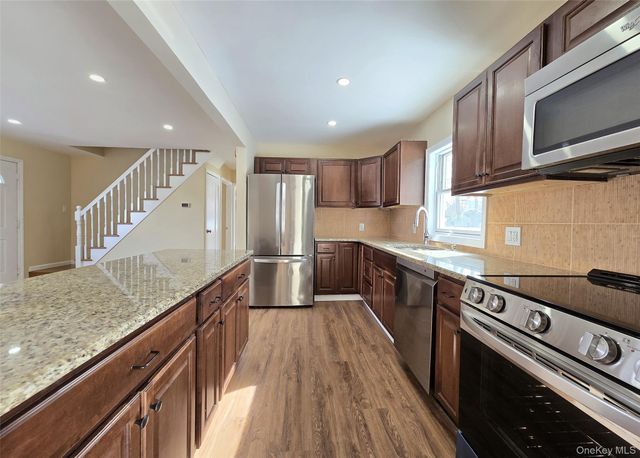 214 Van Buren Street, West Babylon, NY 11704