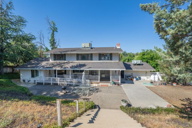 16160 Plateau Circle, Redding, CA 96001