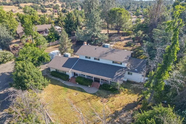16160 Plateau Circle, Redding, CA 96001