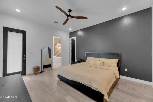 205 ULSHAW Street, El Paso, TX 79928