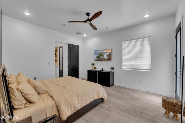205 ULSHAW Street, El Paso, TX 79928