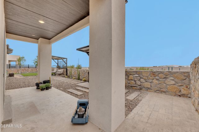 205 ULSHAW Street, El Paso, TX 79928
