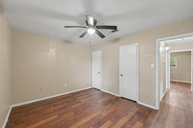 503 Northwood Drive, Conroe, TX 77303