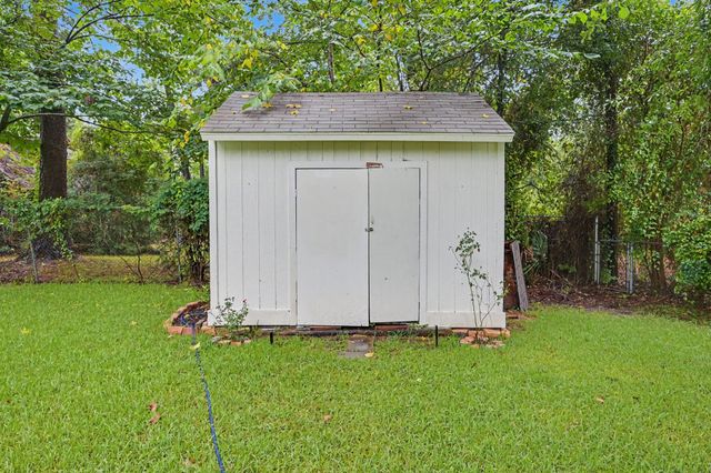 503 Northwood Drive, Conroe, TX 77303