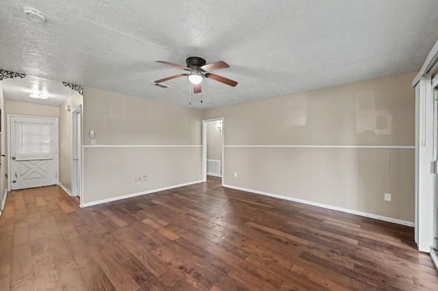 503 Northwood Drive, Conroe, TX 77303