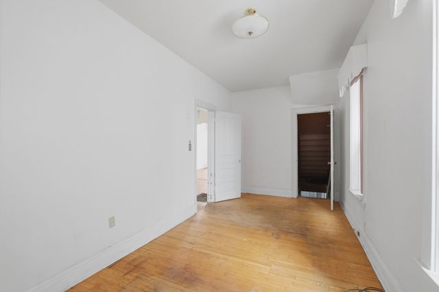 4912 W Fulton Street, Chicago, IL 60644