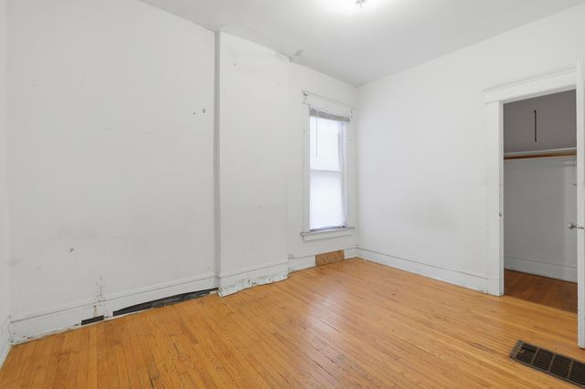 4912 W Fulton Street, Chicago, IL 60644