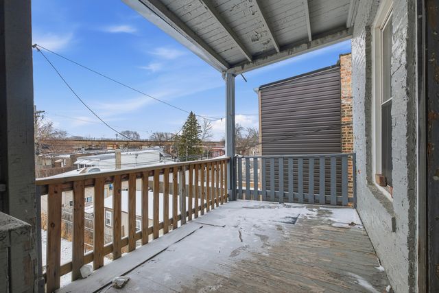 4912 W Fulton Street, Chicago, IL 60644