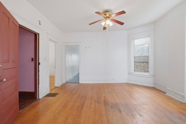 4912 W Fulton Street, Chicago, IL 60644