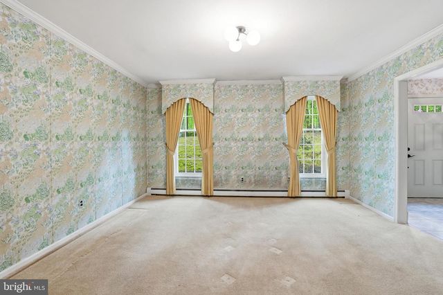 3858 DOGWOOD LN, Doylestown, PA 18902