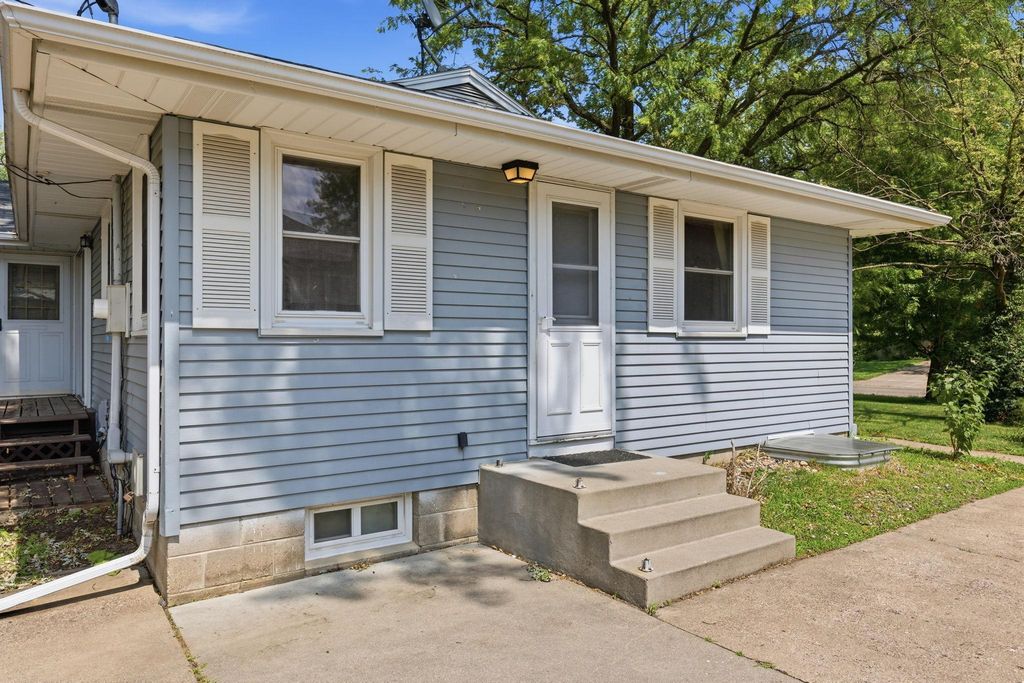 821 Sterling Street N, Maplewood, MN 55119 — photo 3