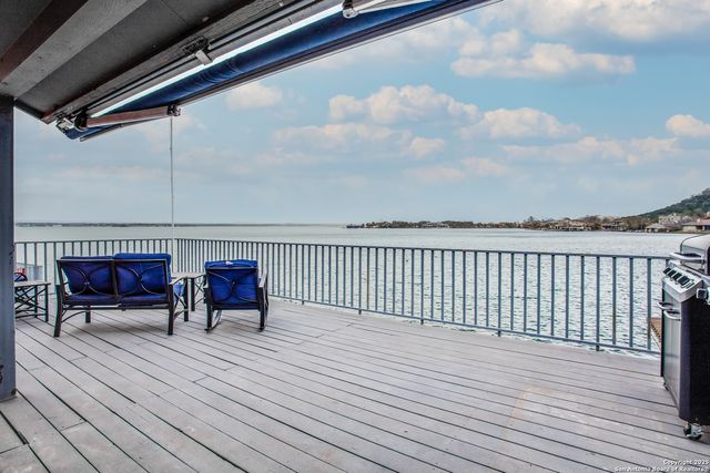 525 Horseshoe Bay North Blvd, Horseshoe Bay, TX 78657