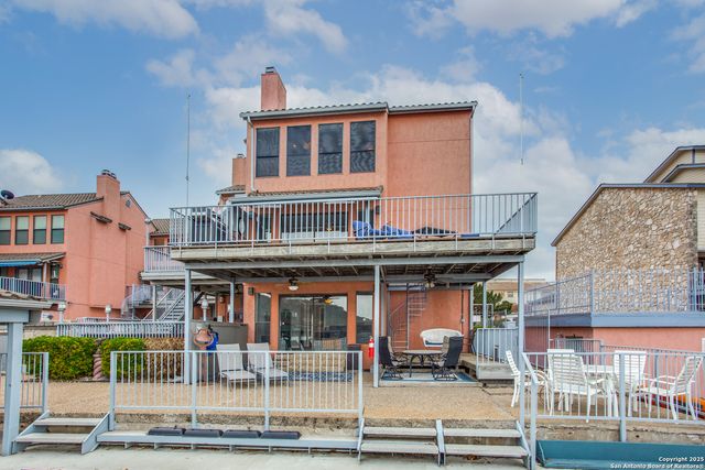 525 Horseshoe Bay North Blvd, Horseshoe Bay, TX 78657