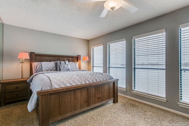 525 Horseshoe Bay North Blvd, Horseshoe Bay, TX 78657