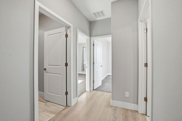 3080 Seaspray Walk, Sacramento, CA 95833