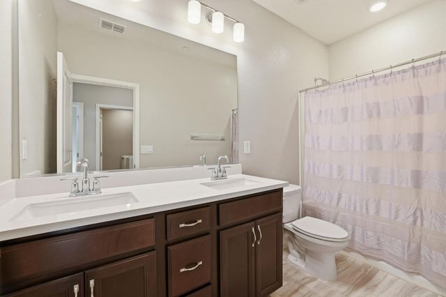 3080 Seaspray Walk, Sacramento, CA 95833