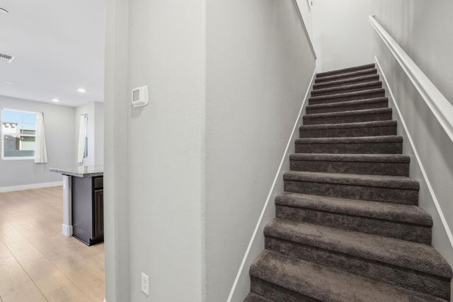 3080 Seaspray Walk, Sacramento, CA 95833