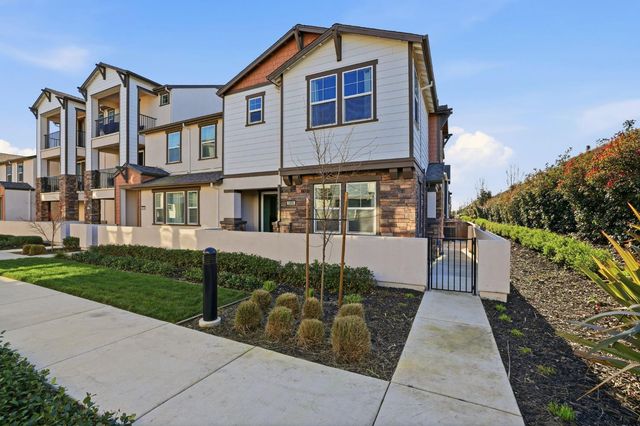 3080 Seaspray Walk, Sacramento, CA 95833
