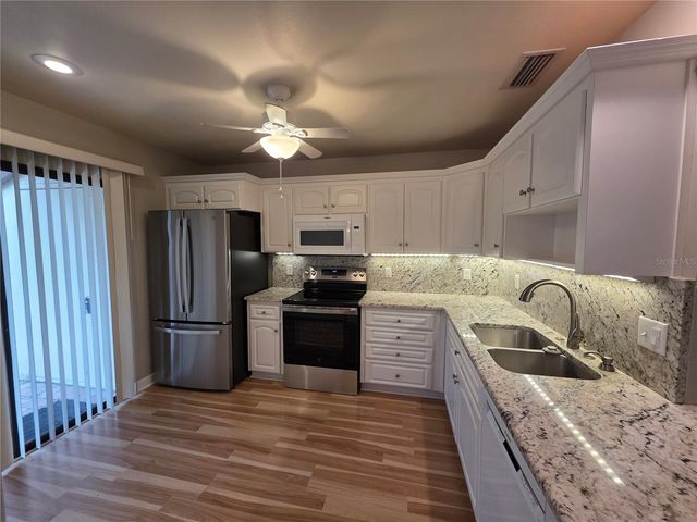 4045 BLUFF OAK COURT, Palm Harbor, FL 34684