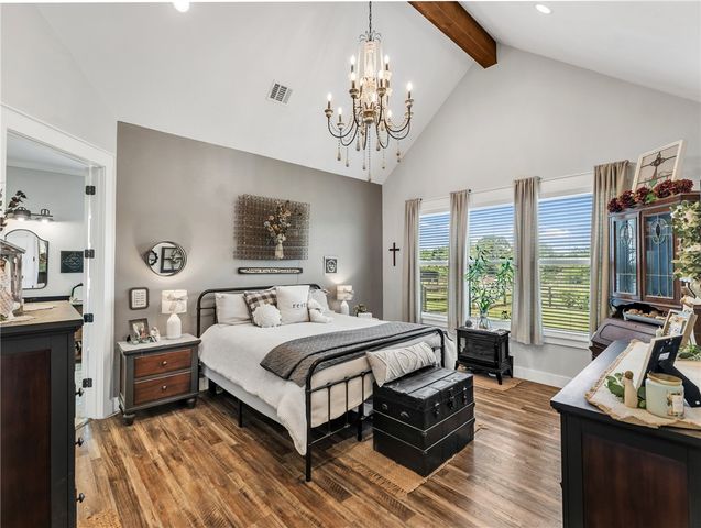 9163 North Fm 46, Franklin, TX 77856
