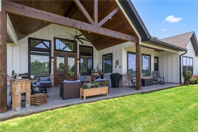 9163 North Fm 46, Franklin, TX 77856