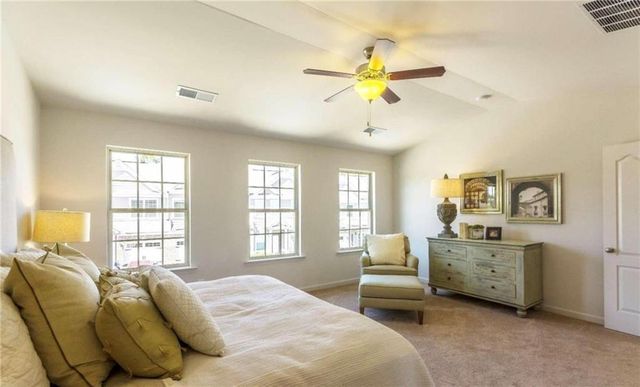 5888 Radford Loop, Fairburn, GA 30213