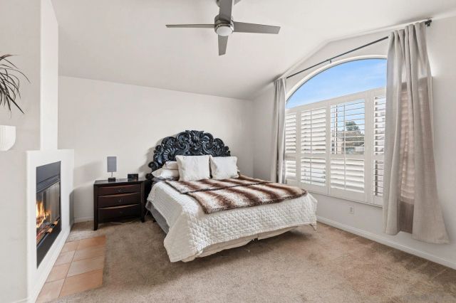 5572 Renaissance Ave. 3, San Diego, CA 92122
