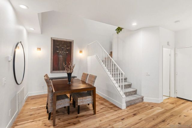 5572 Renaissance Ave. 3, San Diego, CA 92122