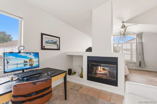 5572 Renaissance Ave. 3, San Diego, CA 92122