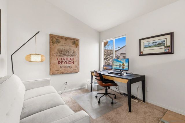 5572 Renaissance Ave. 3, San Diego, CA 92122