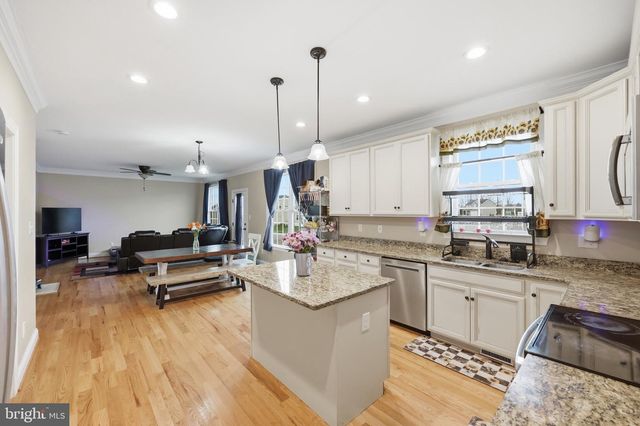 15 BRANSON CT, Inwood, WV 25428