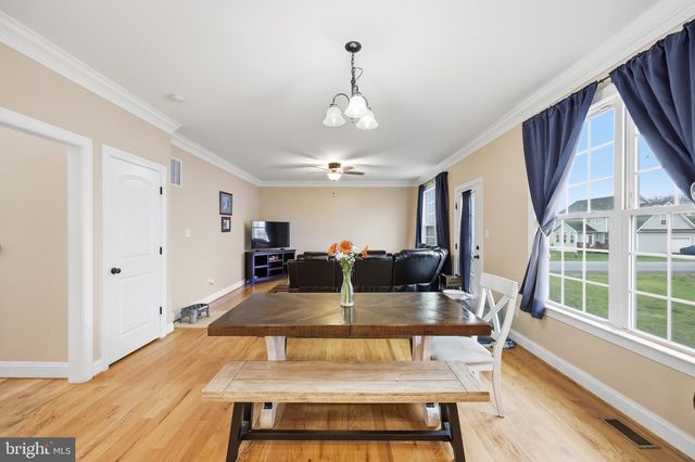 15 BRANSON CT, Inwood, WV 25428