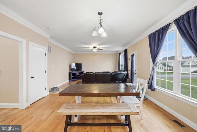 15 BRANSON CT, Inwood, WV 25428