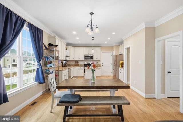 15 BRANSON CT, Inwood, WV 25428