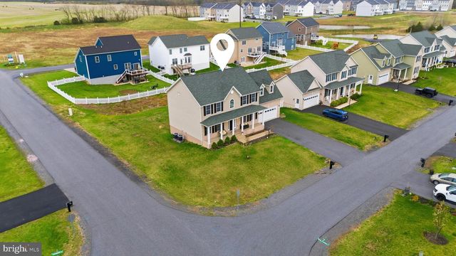 15 BRANSON CT, Inwood, WV 25428