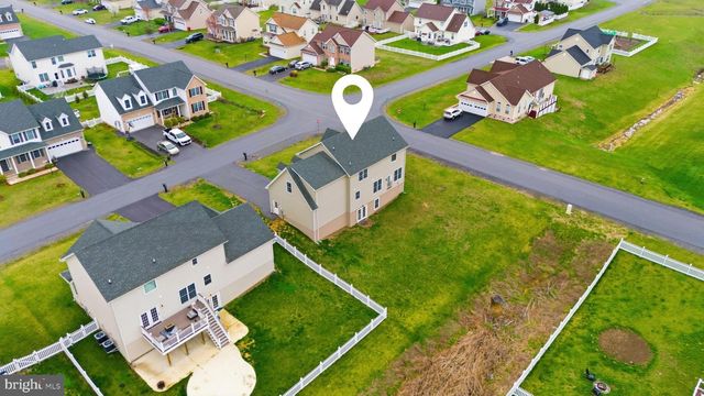 15 BRANSON CT, Inwood, WV 25428