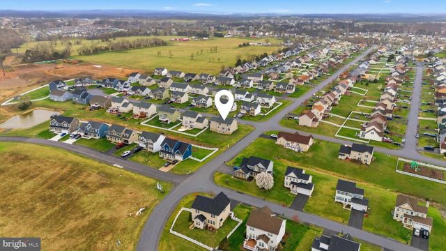 15 BRANSON CT, Inwood, WV 25428