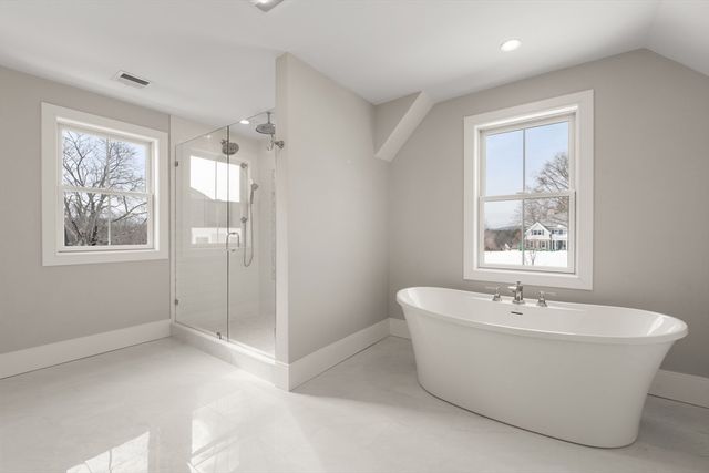 11 Wyndemere Lane, Natick, MA 01760