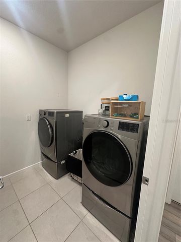 36887 HIGHLAND MEADOWS COURT, Zephyrhills, FL 33542