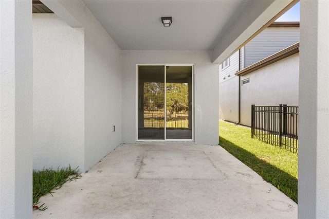 36887 HIGHLAND MEADOWS COURT, Zephyrhills, FL 33542