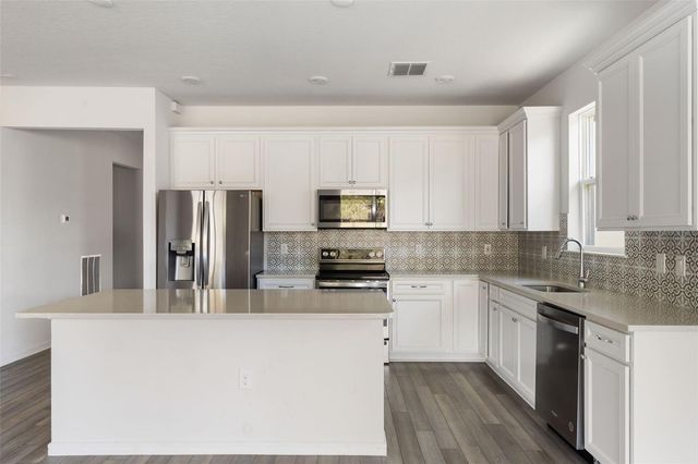 36887 HIGHLAND MEADOWS COURT, Zephyrhills, FL 33542