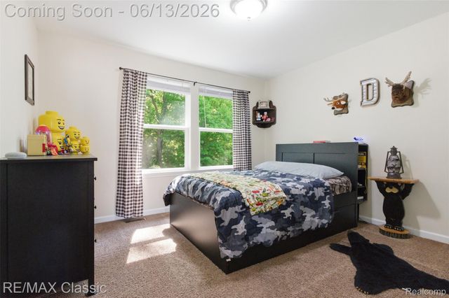 7946 Russell Drive, Westland, MI 48185