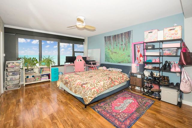 5801 N SHERIDAN Road 18C, Chicago, IL 60660