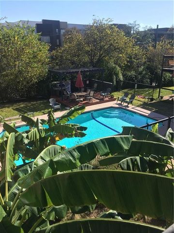 900 S Lamar BLVD 303, Austin, TX 78704