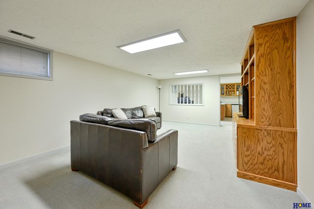 1139 Clearview Boulevard, Lincoln, NE 68512