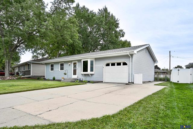 1139 Clearview Boulevard, Lincoln, NE 68512